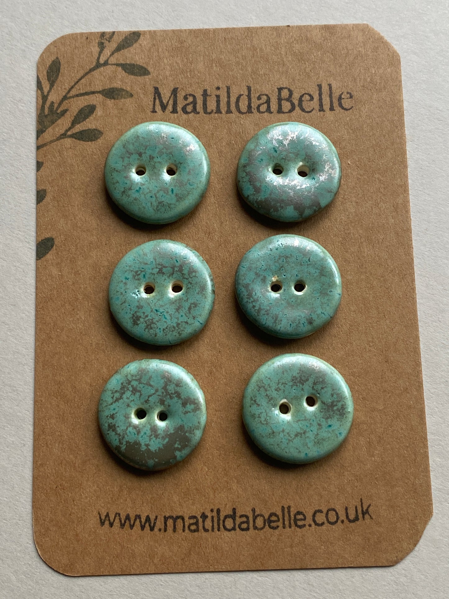 Set of 6 handmade round ceramic buttons 20mm green and gold