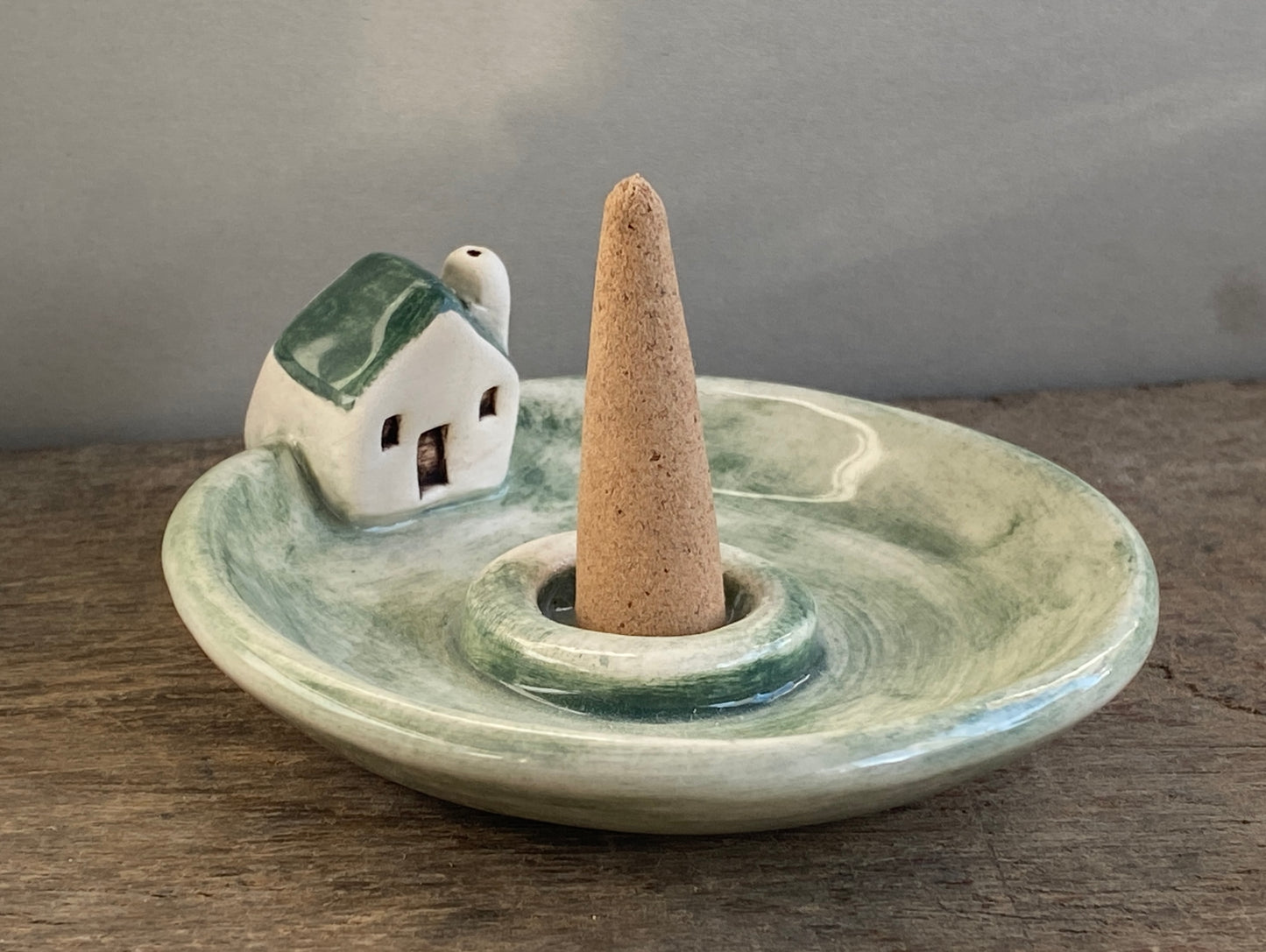 Incense cone holder with little cottage