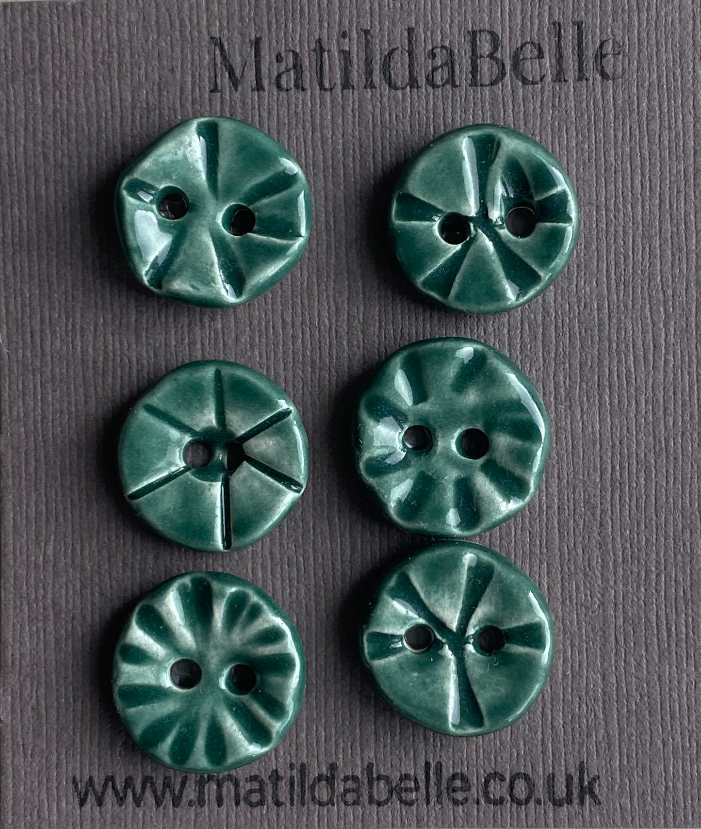 17mm Set of six round handmade Ceramic Green buttons 17mm , vintage inspired
