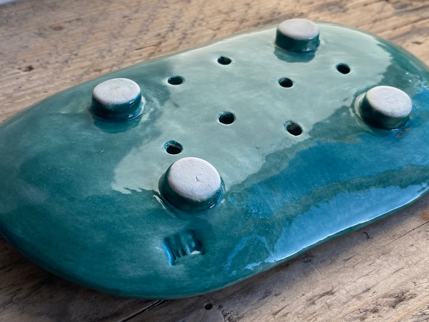 Handmade Green Ceramic Soap Dish with Drainage ,large oval