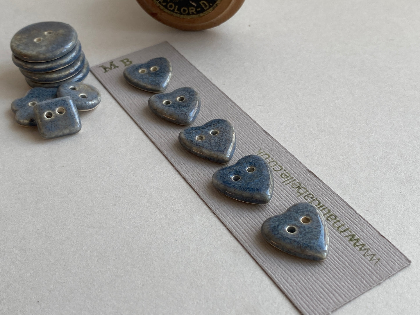Buttons set of five Hearts 18mm handmade ceramic buttons
