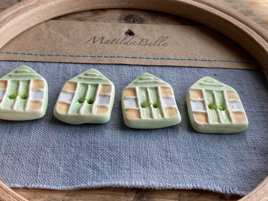 Set of 4 Pottery Beach Hut Button Pastel Green