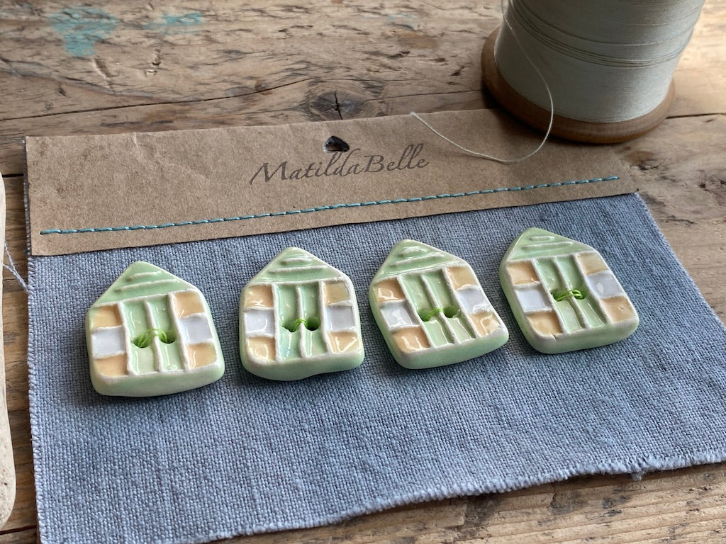 Set of 4 Pottery Beach Hut Button Pastel Green