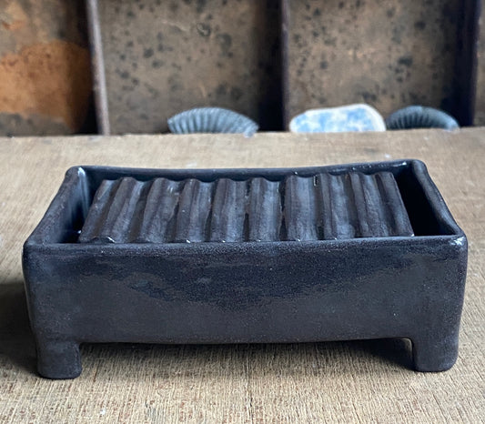 Luxury Two-Piece Pottery Soap Dish with Drainage