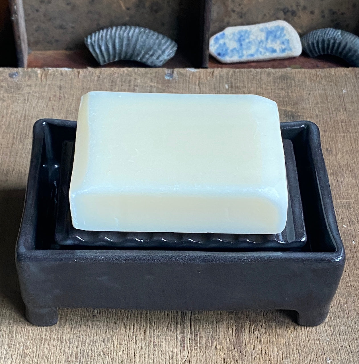 Luxury Two-Piece Pottery Soap Dish with Drainage