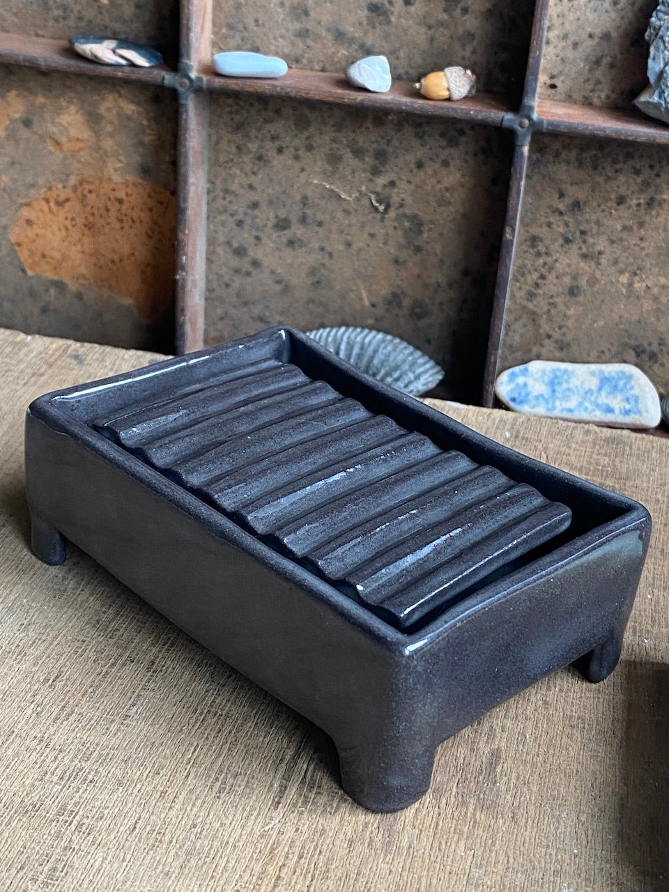 Luxury Two-Piece Pottery Soap Dish with Drainage