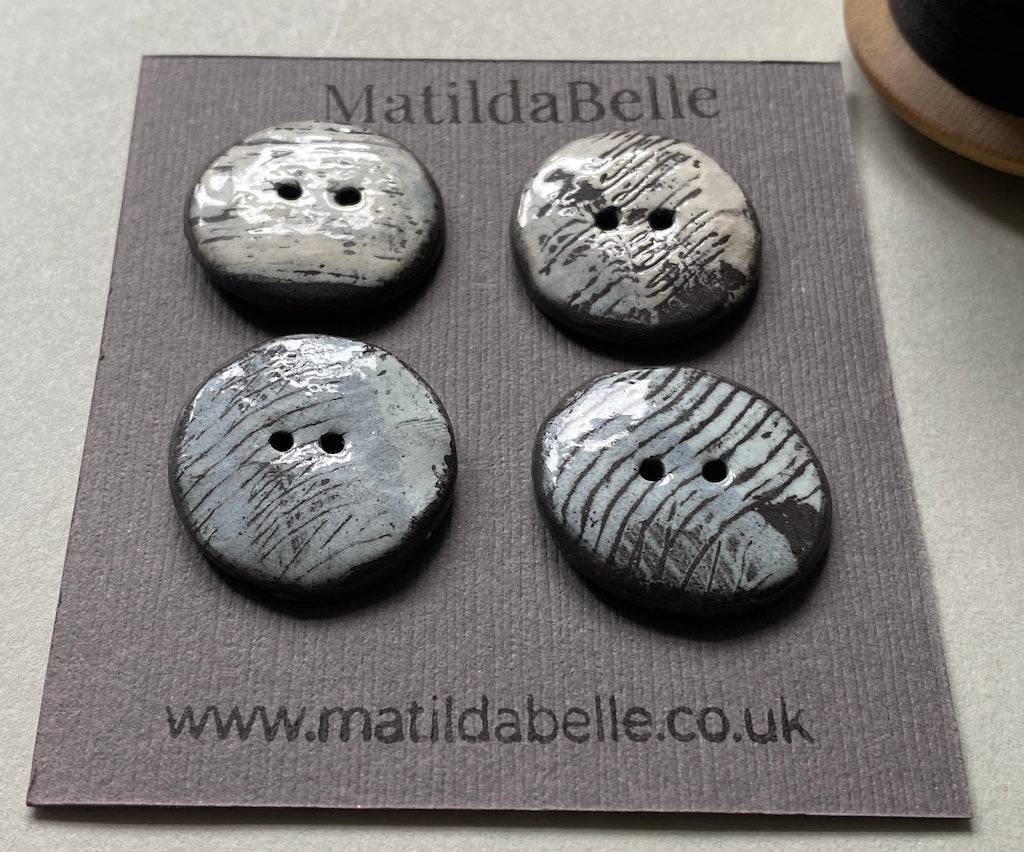 24mm Set of 4 Hand-Formed Black Clay Ceramic Round Buttons - Approx 24mm