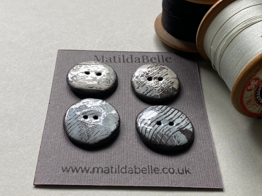 24mm Set of 4 Hand-Formed Black Clay Ceramic Round Buttons - Approx 24mm