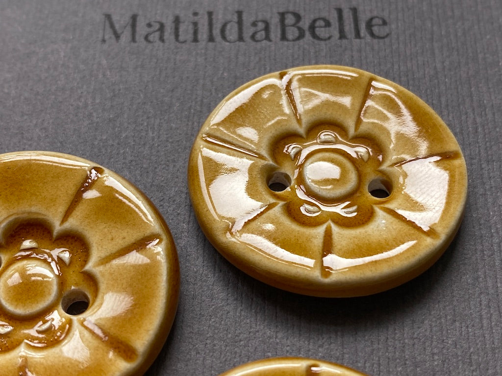 33mm Set of Three vintage style handmade ceramic large round buttons in Honey 33mm