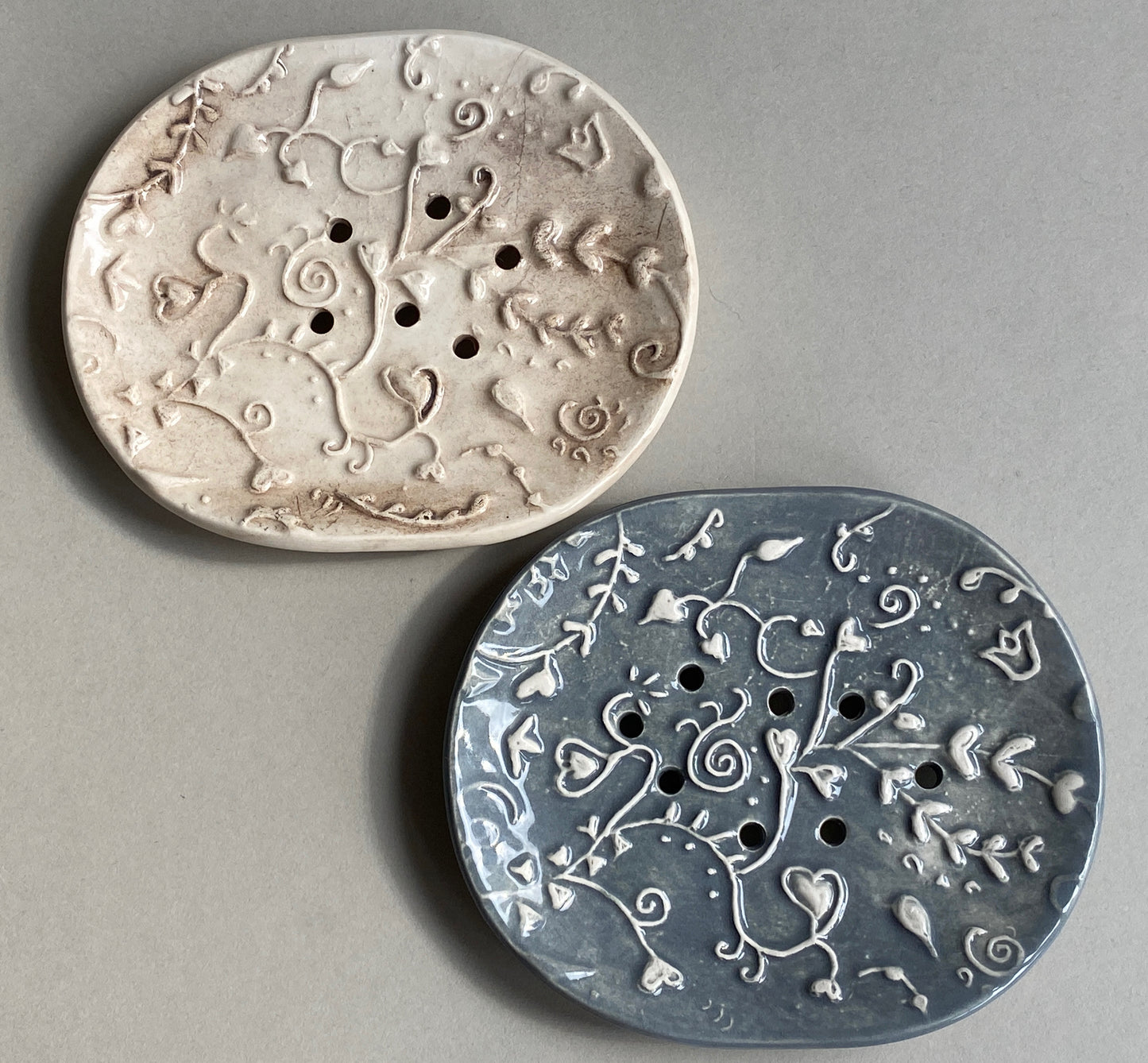 Handmade Oval Ceramic Botanical Soap Dishes choice of Two Colours