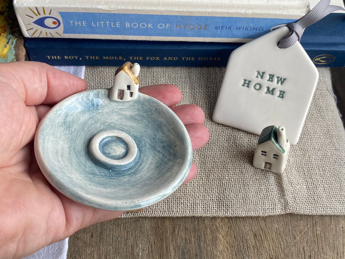 A Little Housewarming Gift Box