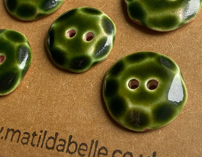 Vintage inspired 20mm Round Buttons set of five, Olive Green