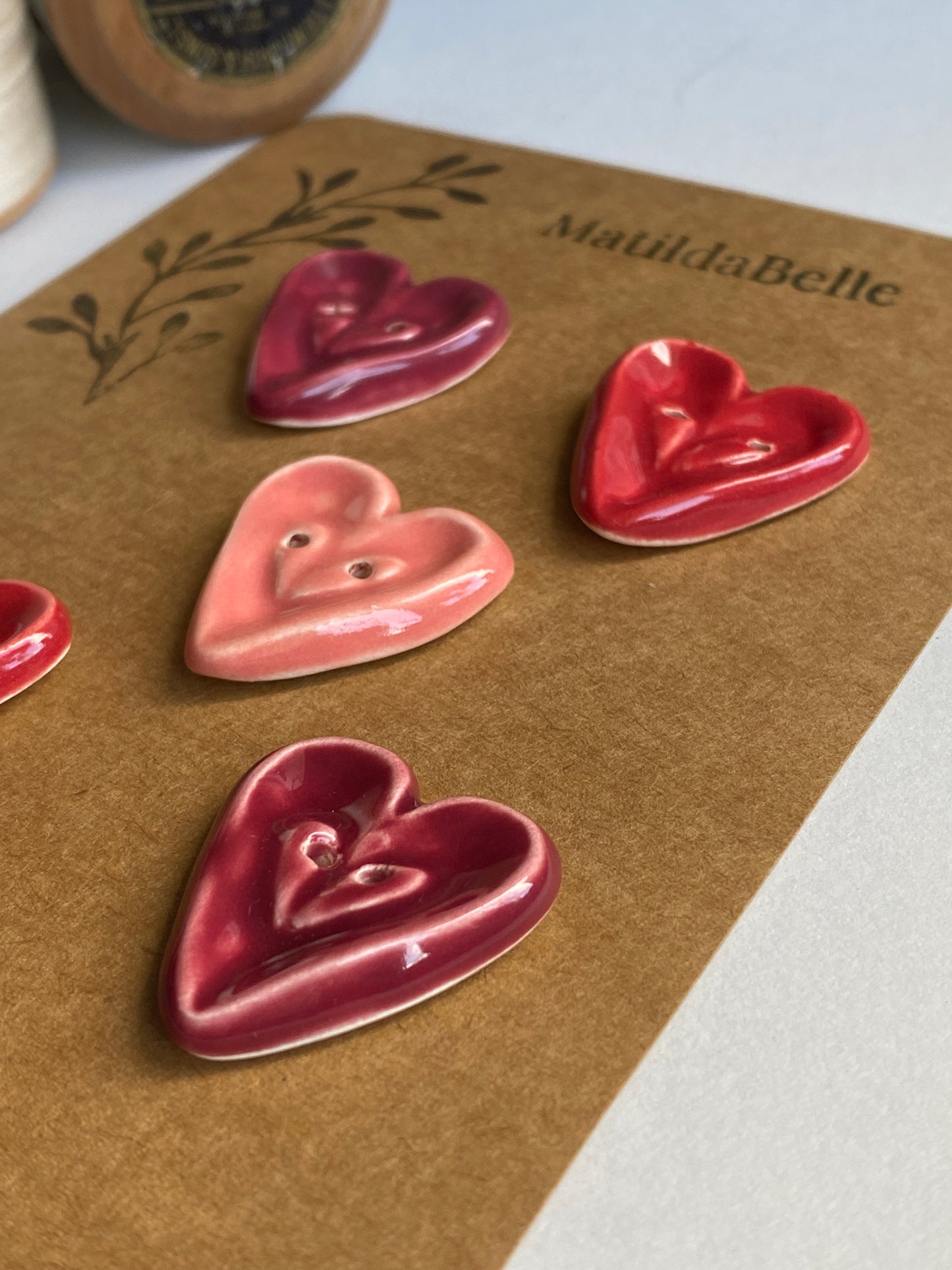 26mm Set of 5 Large Heart Buttons 26mm- Red, Wine and Pink
