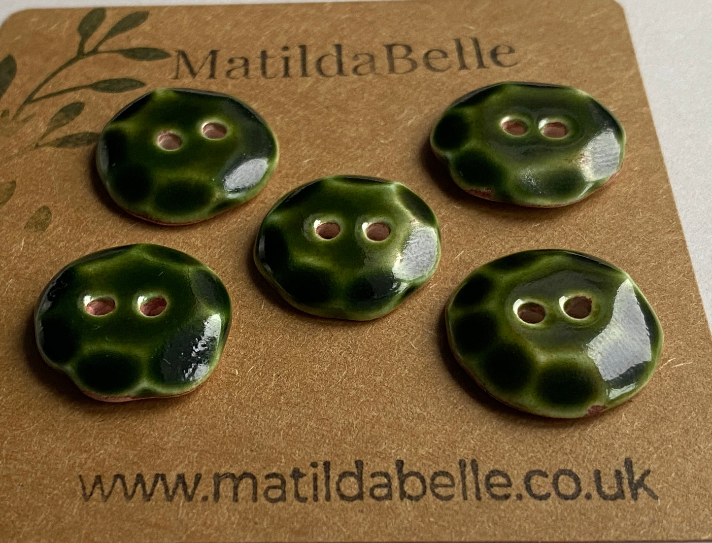 Vintage inspired 20mm Round Buttons set of five, Olive Green