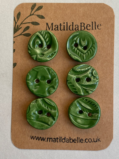 22mm Set of 6 chunky botanical buttons Forest Green 22mm