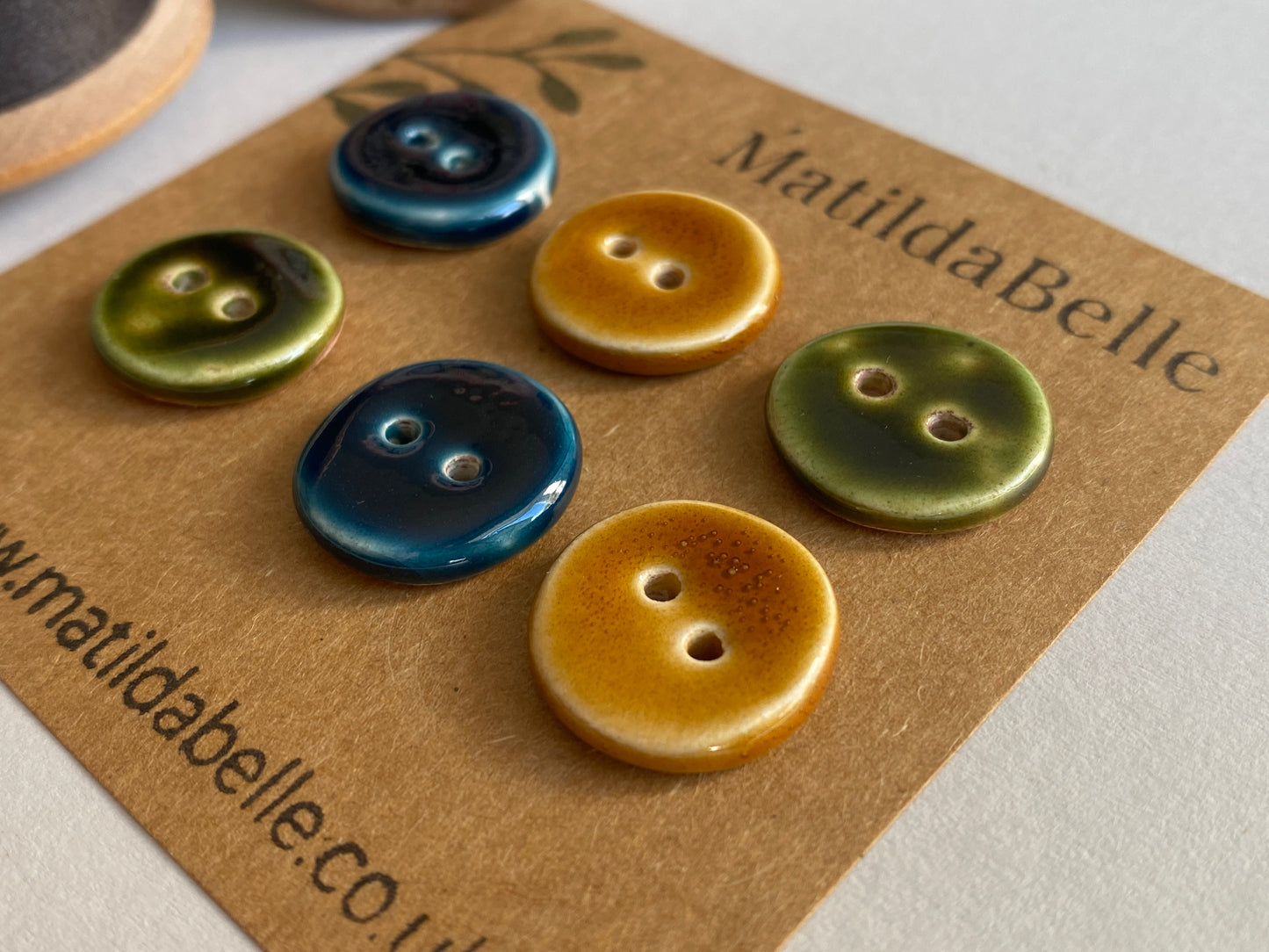 18mm Buttons set of 6, 18mm rounds mixed colours