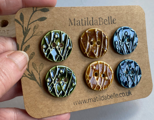 Set of 6, 23mm of Botanical Handmade Buttons