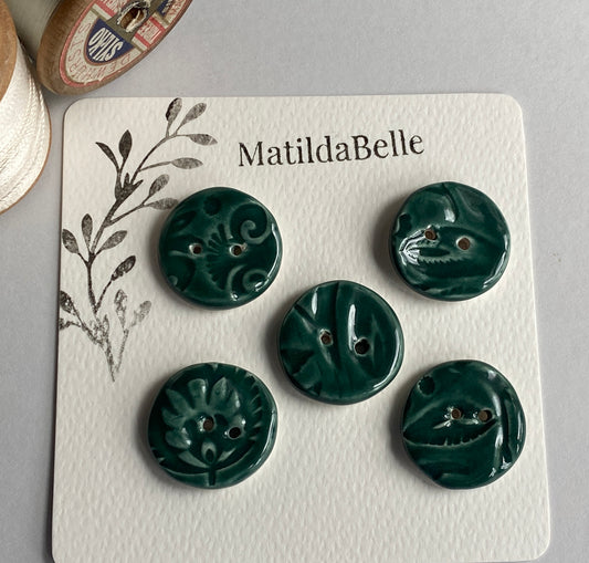 26mm Set of 5 chunky botanical buttons Leaf Green 26mm