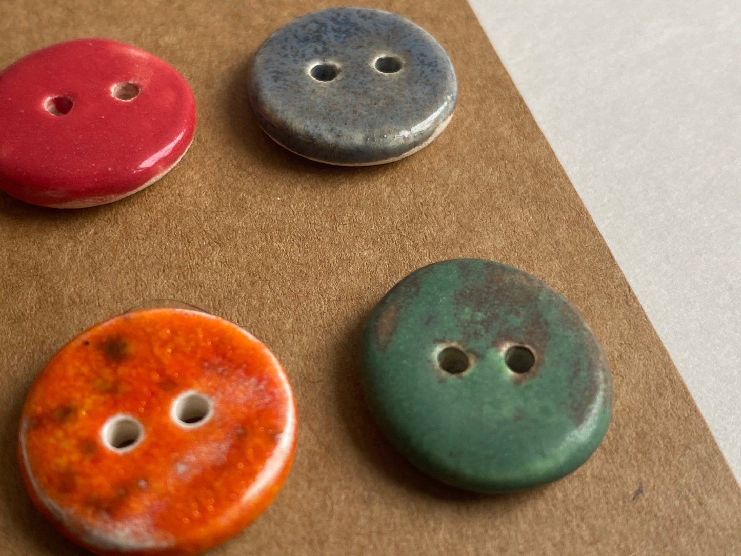 Buttons set of 6, 18mm rounds mixed colours