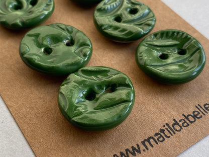 22mm Set of 6 chunky botanical buttons Forest Green 22mm