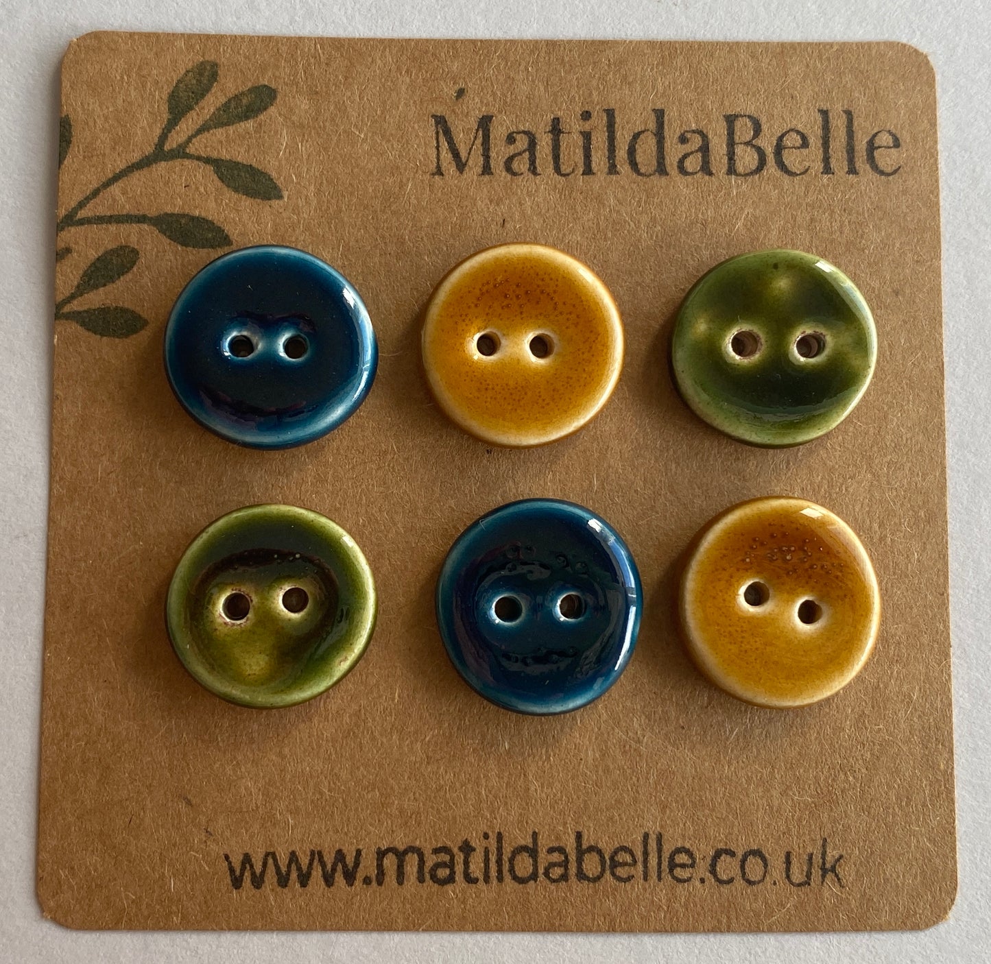 18mm Buttons set of 6, 18mm rounds mixed colours