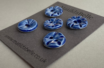 Buttons 18mm round set of five handmade ceramic in Blue