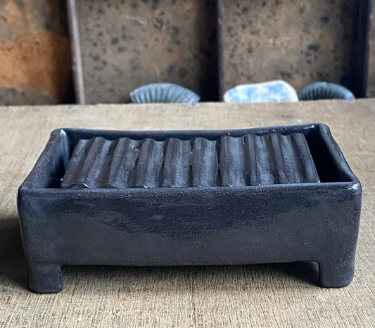 Luxury Two-Piece Pottery Soap Dish with Drainage