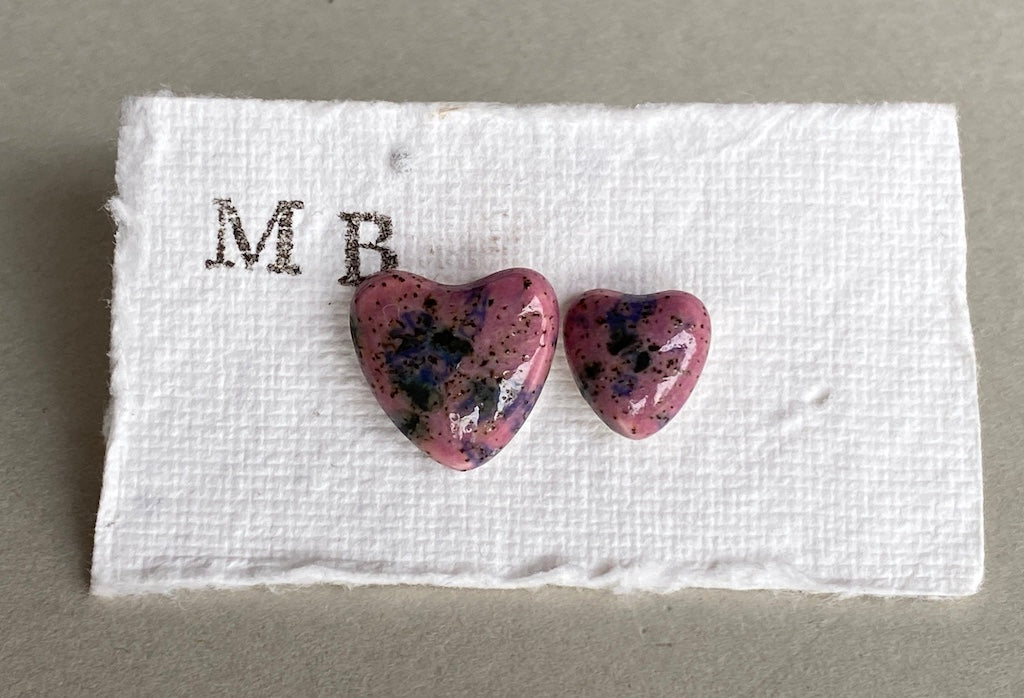 Handmade Mismatched Stud Earrings -Flecked Purple Hearts - Kapow Range *P&P included