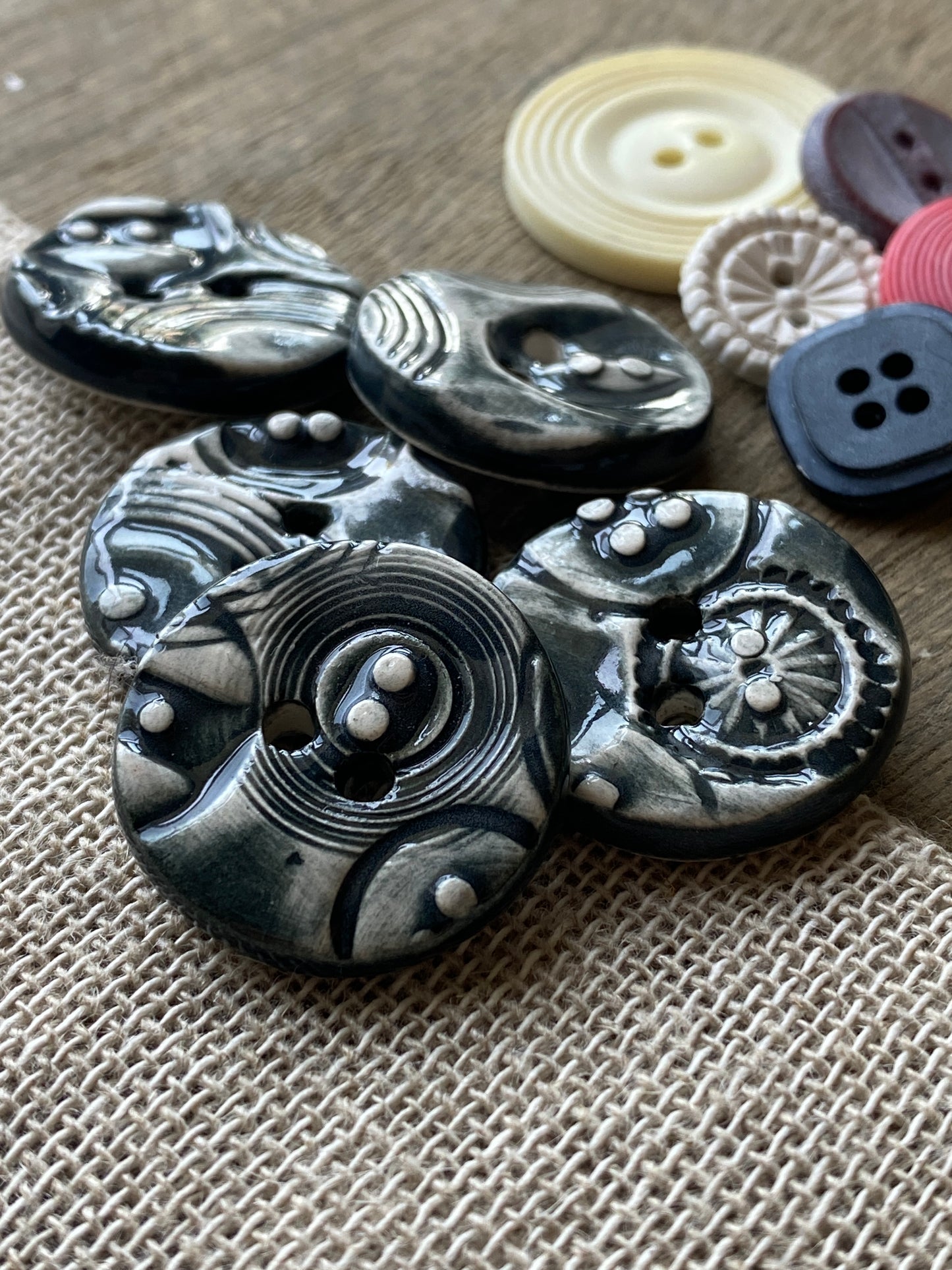 26mm set of 5 Round Vintage Black Ceramic Buttons