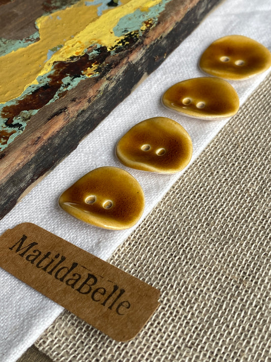 Set of 4 Round Curled Buttons - Rich Honey Glaze