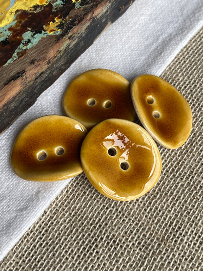 Set of 4 Round Curled Buttons - Rich Honey Glaze