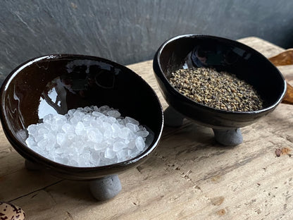 Handmade Ceramic Pinch Pots – Salt & Seasoning Bowls